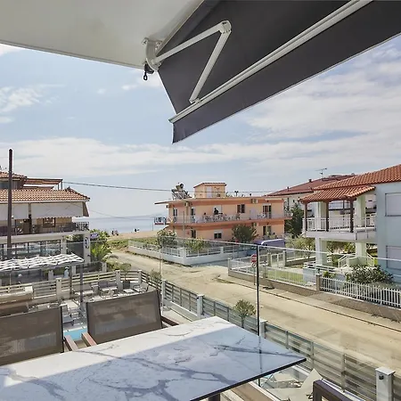 Albatros Suites Vrasná Exterior foto